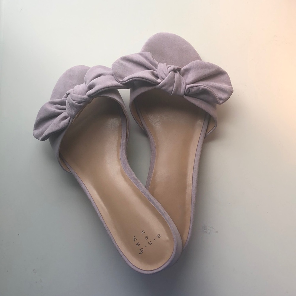 A new day purple bow heeled sandals US size 8